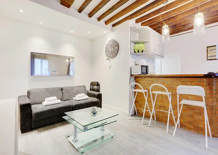 Charming Apartment-1br - 4p- Canal Saint-martin Paříž